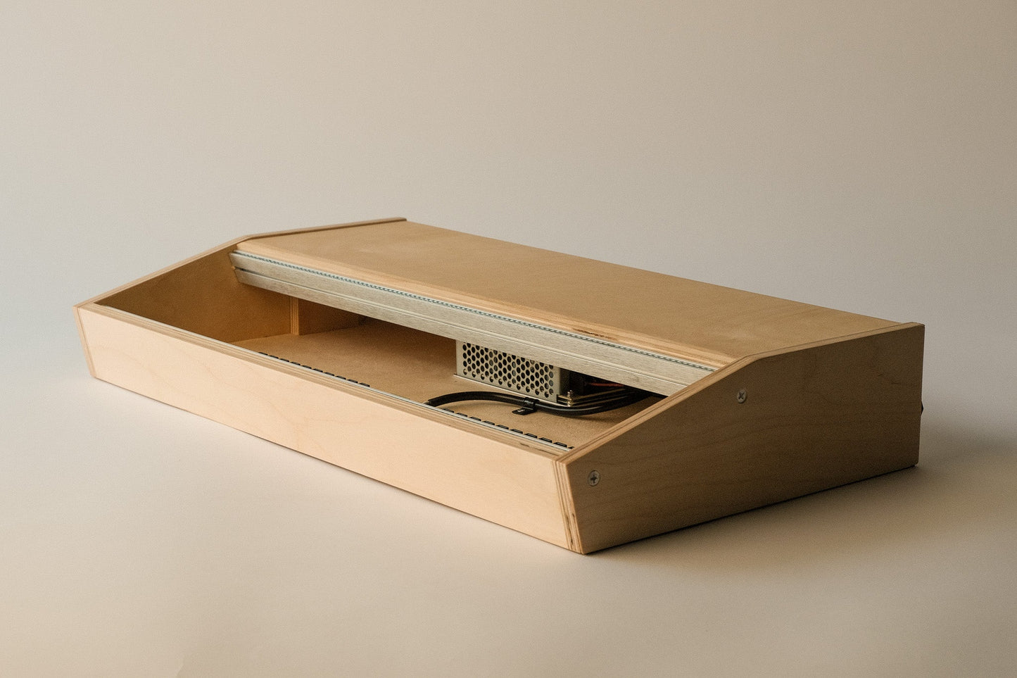 Acoustical Apparati - Powered 3U 104 HP Base | Eurorack Cases