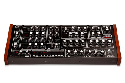 GS - e7 [Black / Red]