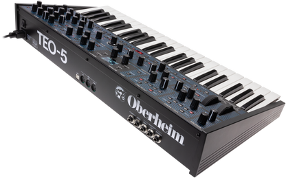 Oberheim - TEO-5 Analog Synthesizer