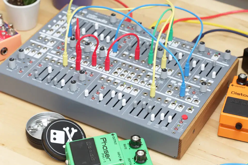 Intellijel - Cascadia Desktop Semi-Modular Synthesizer